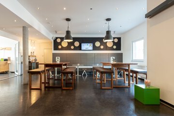 Cafe