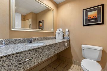 Room 18 of 23