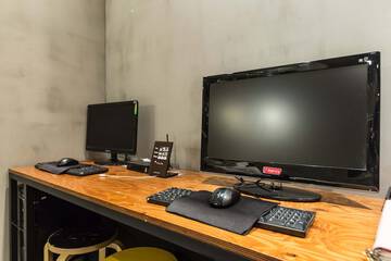 In-room business center