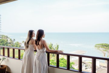 Beach/ocean view