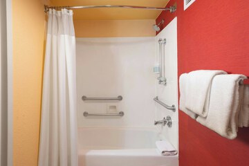 Room 16 of 31