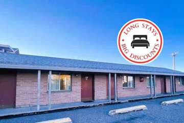 Love Hotels Desert Inn & RV by OYO at Boysen Wind River WY