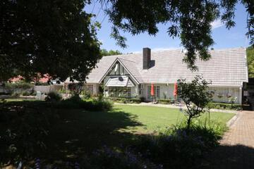 Photo 48