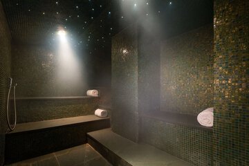 Steam room
