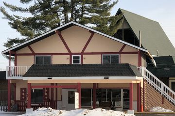 Sun N Snow Hotel