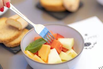 Snack bar