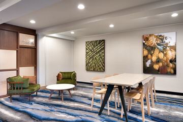 Hotel Interior 7 of 38