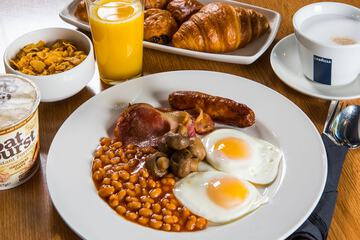 Breakfast meal