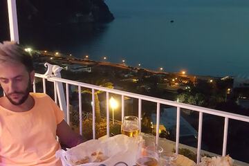 Couples dining