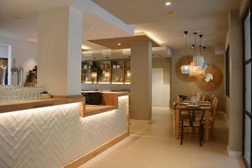 Snack bar