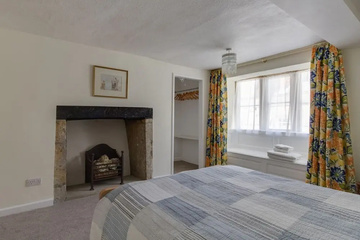 guest_rooms