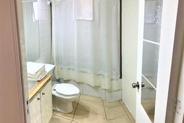 Photo 33