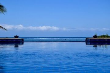 Infinity Pool
