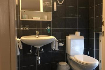 Photo 48