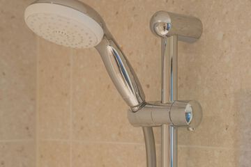 Hand-held showerhead