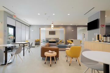 Breakfast area