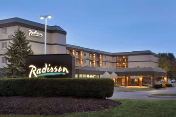 Radisson Hotel Akron / Fairlawn
