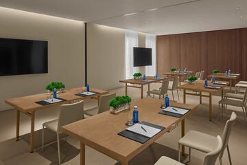 Meeting facility