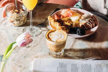 Breakfast meal
