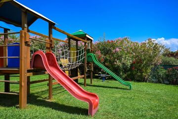 Children's play area - outdoor