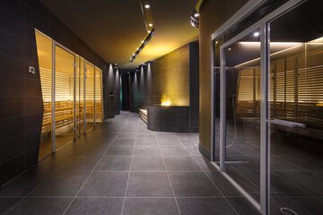 Steam room
