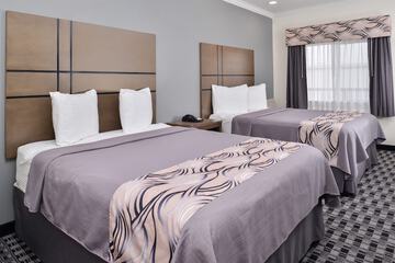 Room 12 of 27