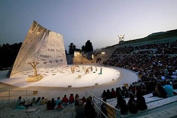 Theater show