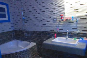 Photo 54