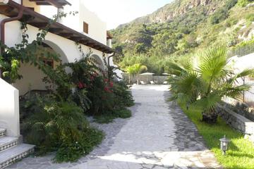 Photo 36