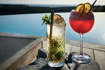 Poolside bar