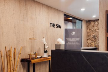 Spa reception