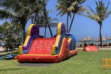 Children's play area - outdoor