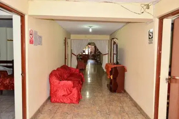 hotel_rooms