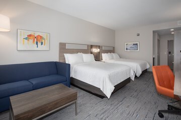 Room 30 of 51