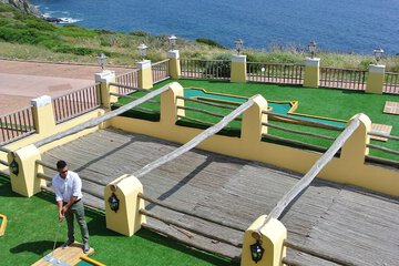 Mini-golf