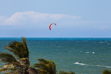 Surfing/boogie boarding