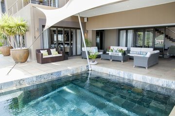Infinity pool