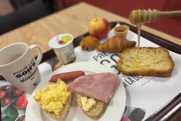 Breakfast meal