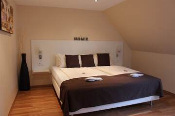 Children's theme room