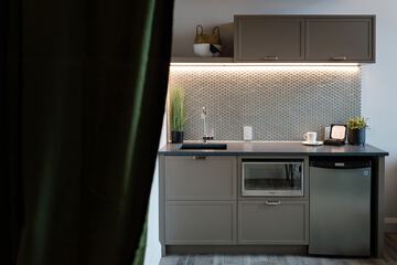Private kitchenette