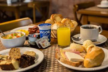 Breakfast meal