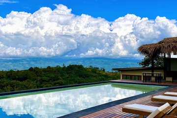 Infinity pool