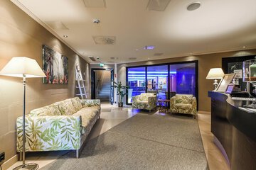 Spa reception