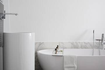 Bathroom amenities