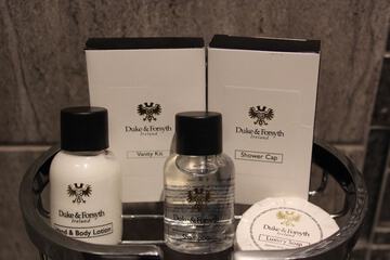 Bathroom amenities
