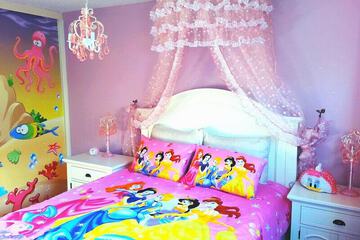 Children's theme room