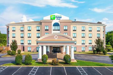 Holiday Inn Express & Suites Newport S by IHG