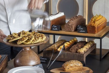 Breakfast buffet