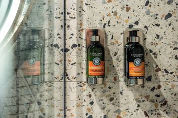 Bathroom amenities
