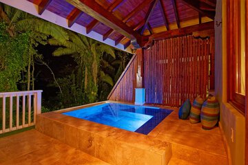 Private pool